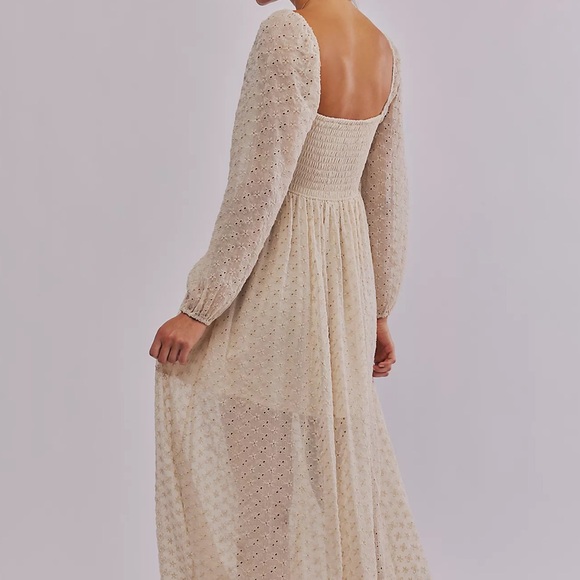 NWTS FREE PEOPLE EYELET MAXI (L) - Picture 7 of 17